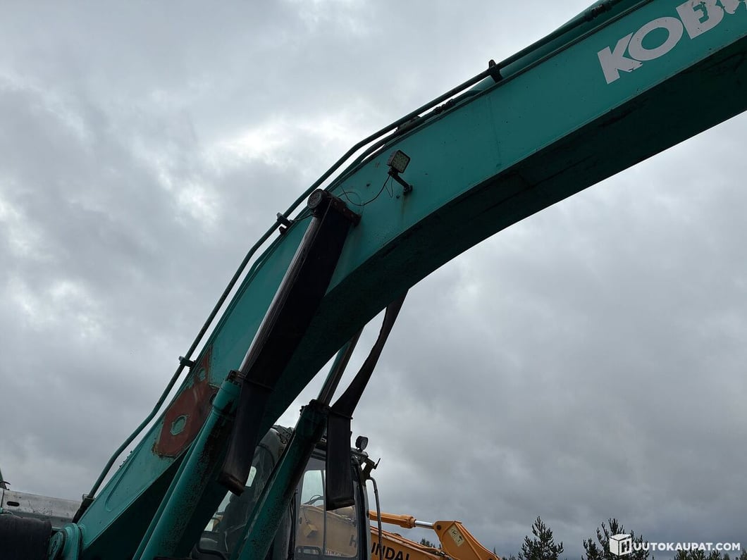 2002 Kobelco SK330LC-6E Crawler Excavator
