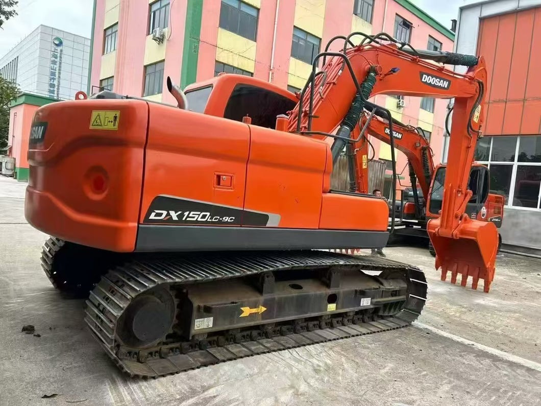2023 Doosan DX150 Crawler Excavator