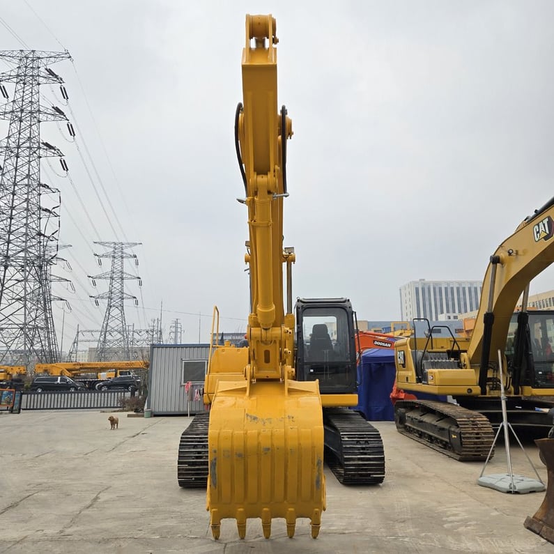 2022 LiuGong 925D Crawler Excavator