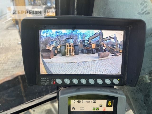 2015 Caterpillar MH3022 Material Handler