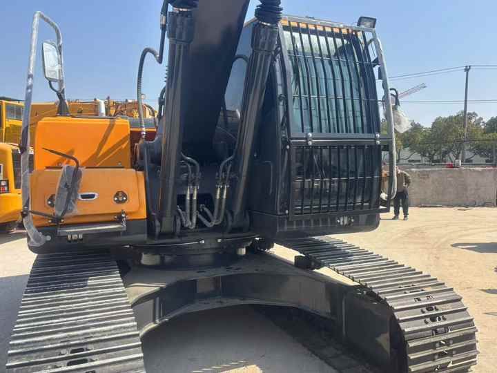 Excavator Used Excavator Korea Hyundai 225LC-9T 225LC-7 220LC-9S 150LC-7 At (2024)