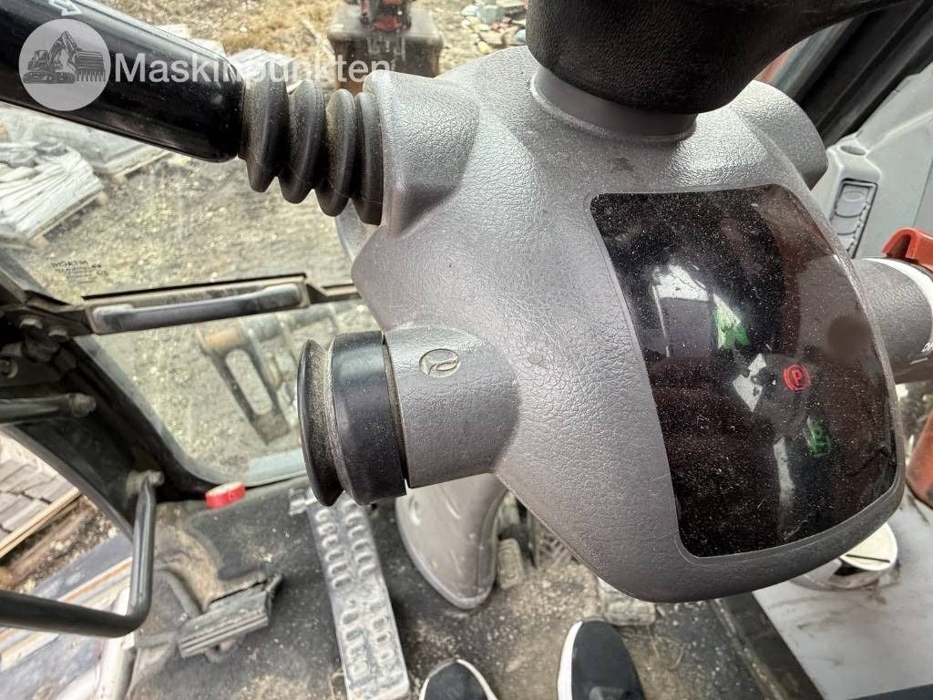 2014 Hitachi ZX140W-5 Wheel Excavator