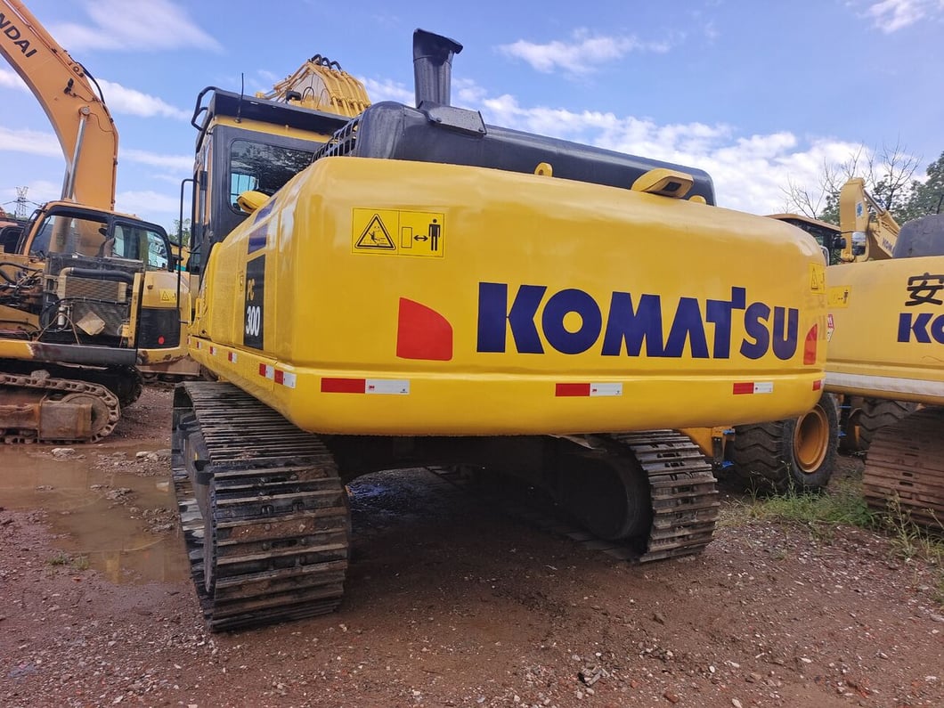 2024 Komatsu PC300-7 Crawler Excavator