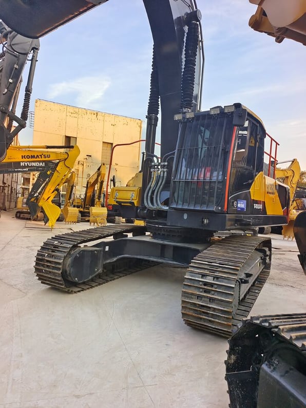 2025 Volvo EC350D Crawler Excavator