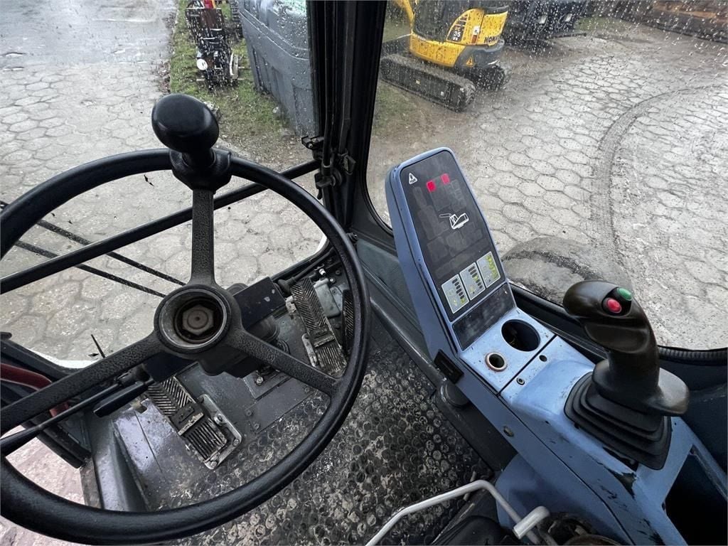 2002 Atlas 1504MI Material Handler