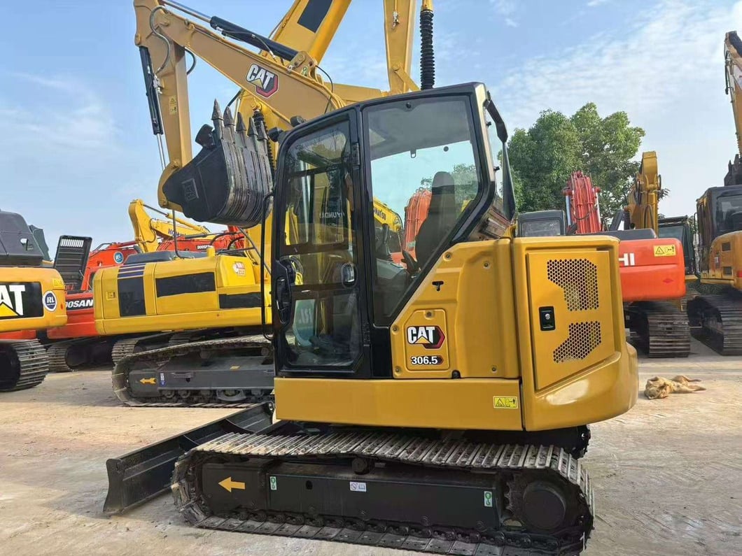 2024 Caterpillar 306.5 Crawler Excavator