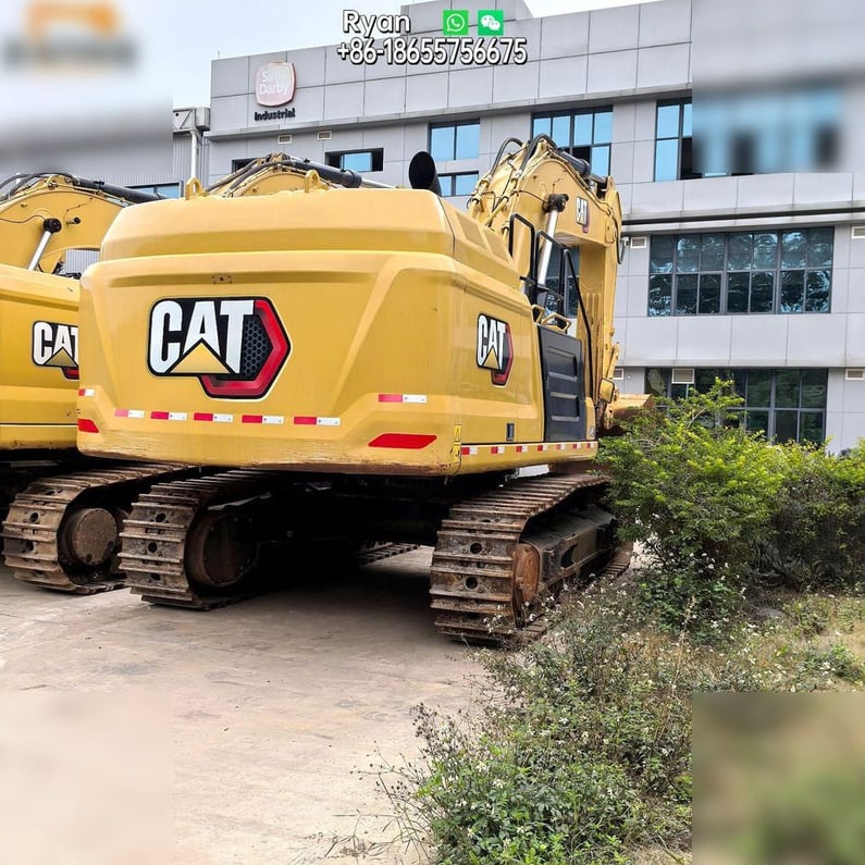 2021 Caterpillar 349 Raupenbagger