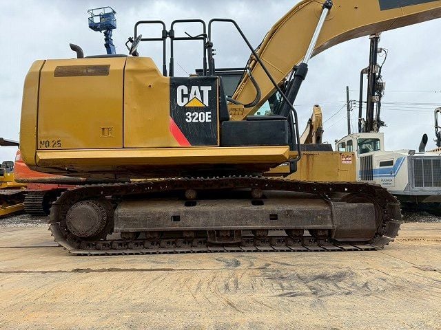 2016 Caterpillar 320E Crawler Excavator