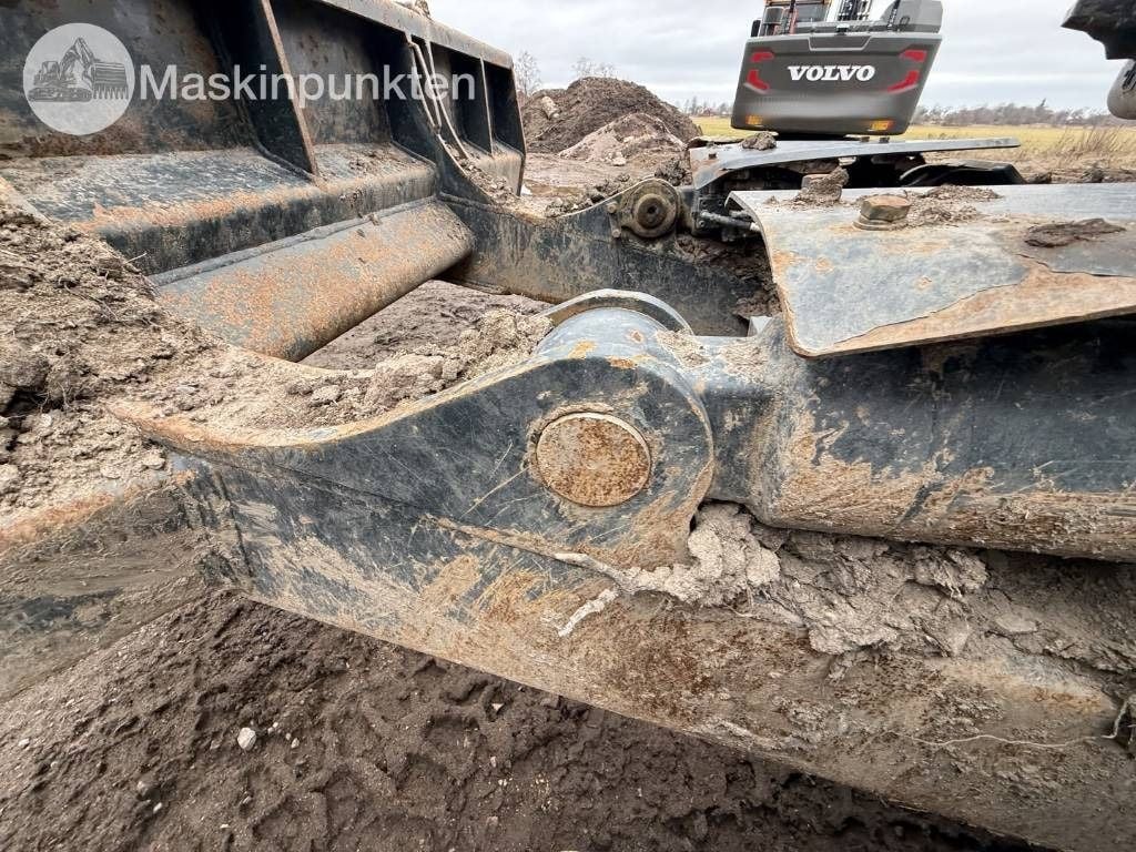 2017 Hyundai HX235 LCR Crawler Excavator