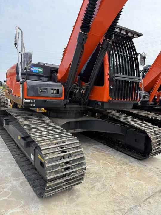2020 Doosan DX225LC-9C Crawler Excavator