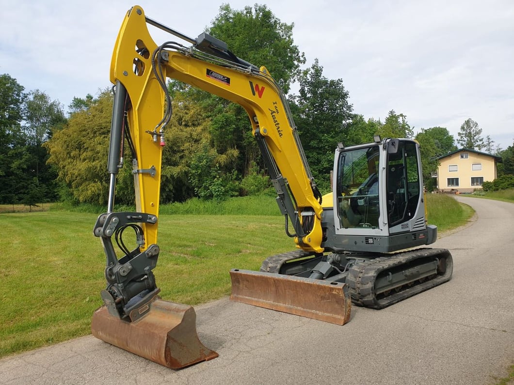 2023 Wacker Neuson ET90 Mini Excavator