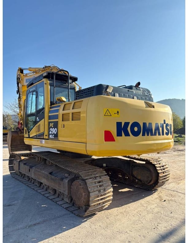 2018 Komatsu PC290NLC Crawler Excavator