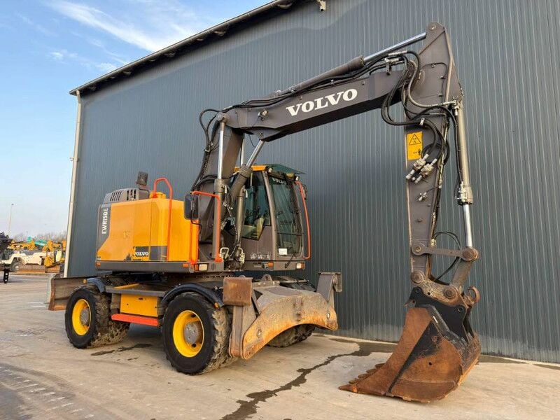 2016 Volvo EWR150E Wheel Excavator