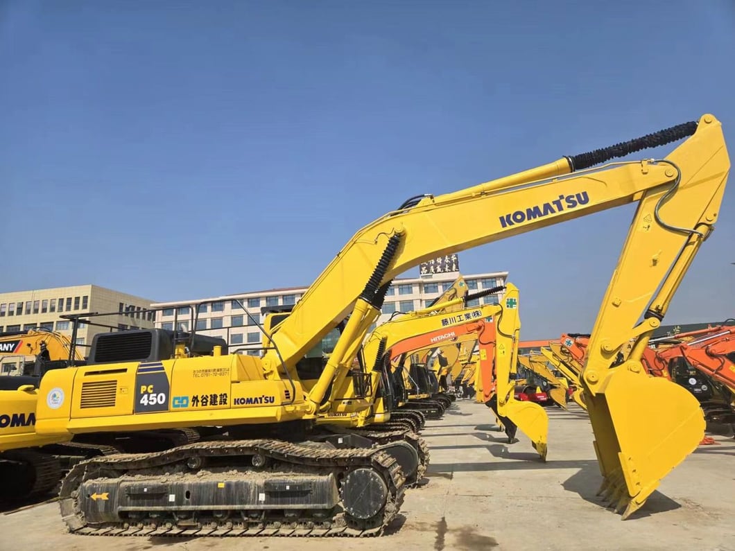 2020 Komatsu PC450-8 Crawler Excavator
