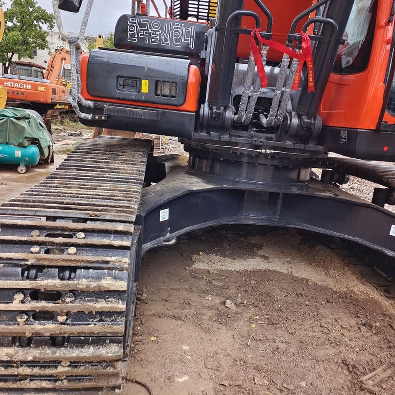 2024 Doosan DX340LC Crawler Excavator