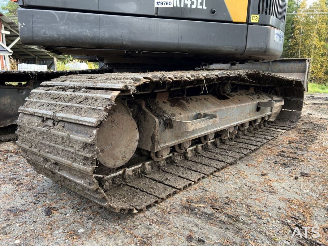 2017 Volvo ECR145EL Crawler Excavator
