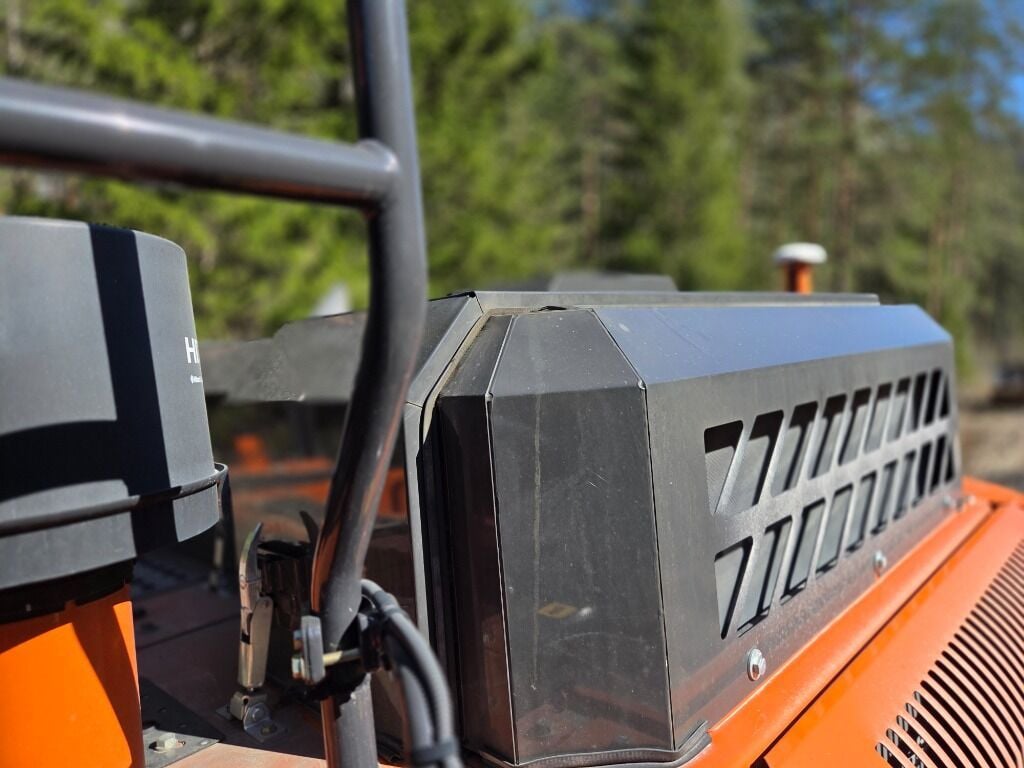 2023 Hitachi 300 LC Crawler Excavator