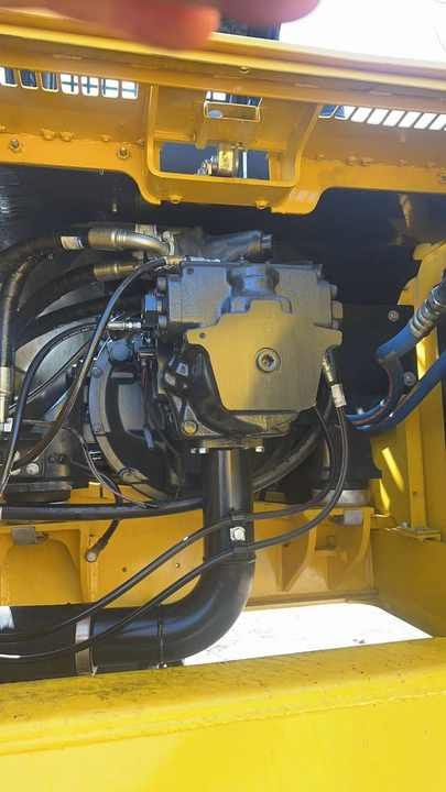 2022 Komatsu PC300-7 Crawler Excavator