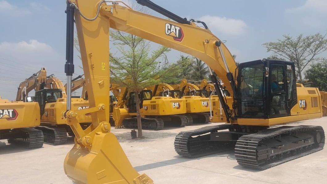 2026 Caterpillar 324 Crawler Excavator