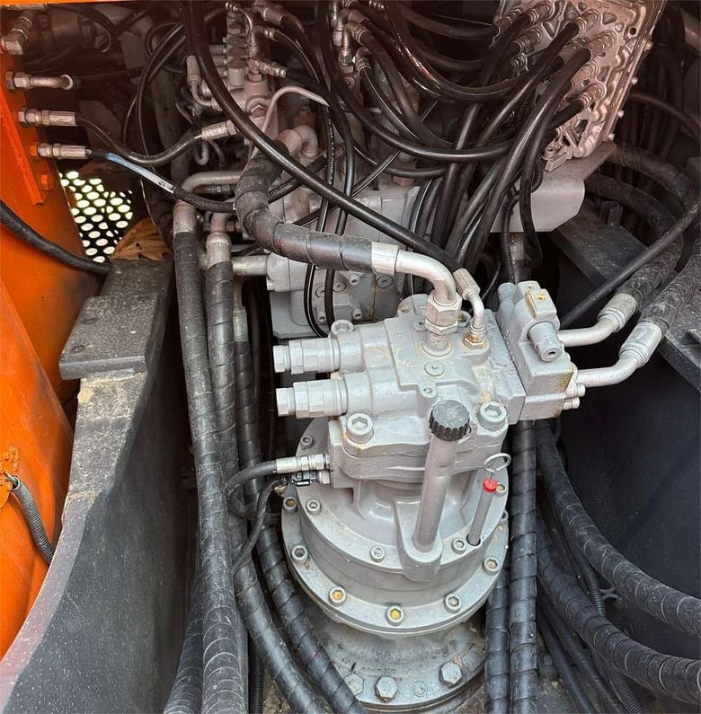 Hitachi ZX200-3 Crawler Excavator