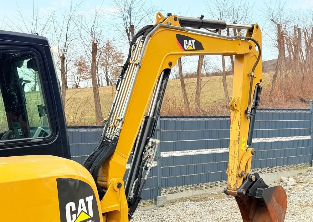 2019 Caterpillar 305.5E Mini Excavator