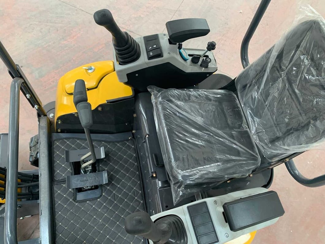 2026 EMS TP18 Mini Excavator
