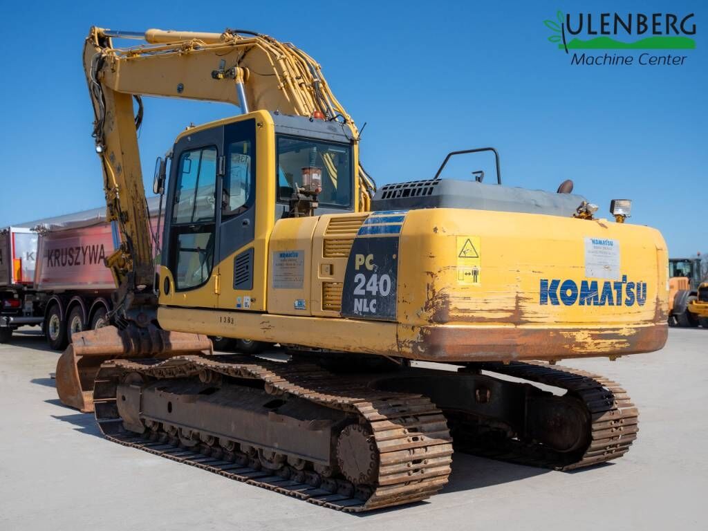 2010 Komatsu PC240NLC-8 Crawler Excavator