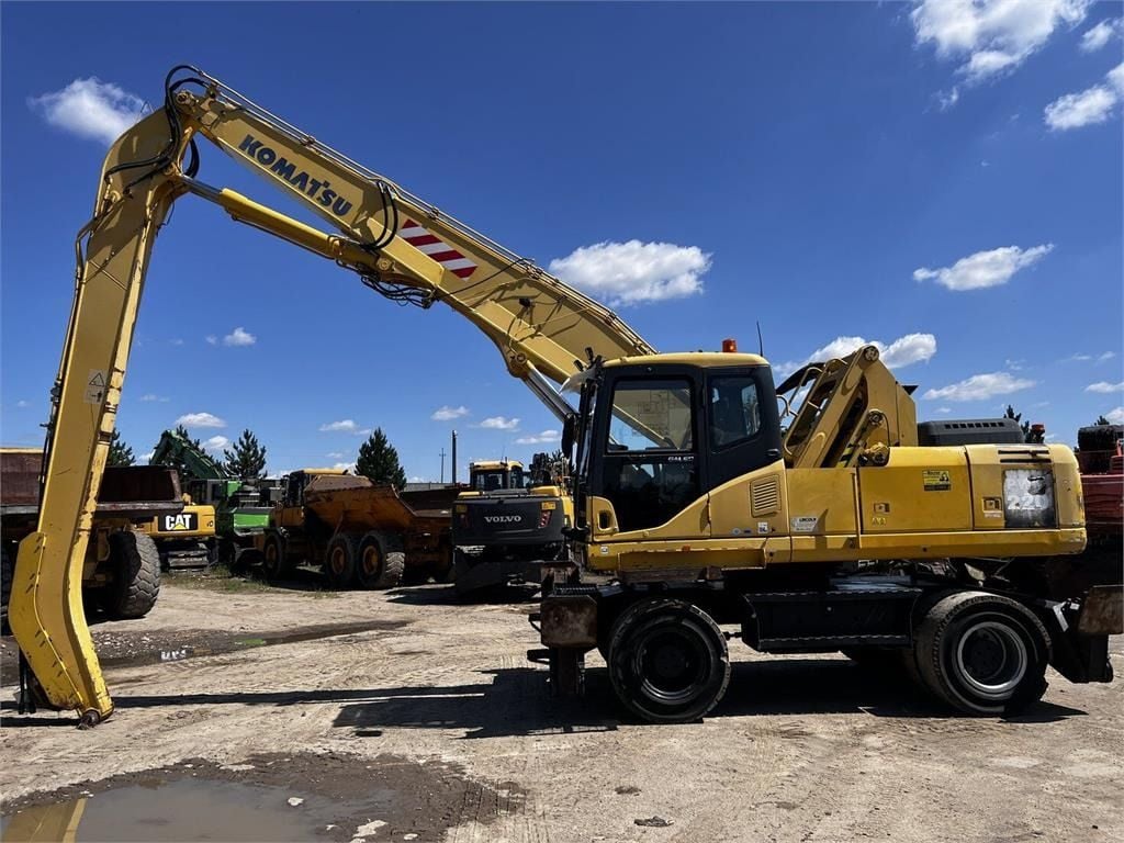 2006 Komatsu PW220MH Material Handler