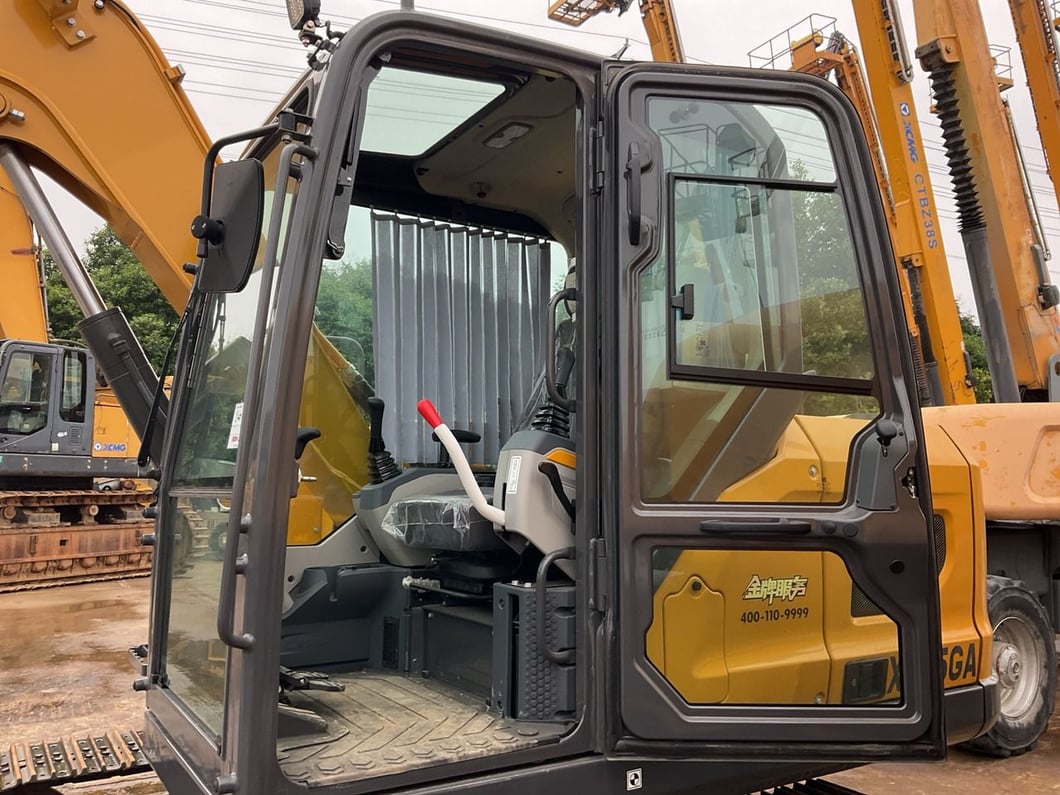 2023 XCMG XE75GA Crawler Excavator