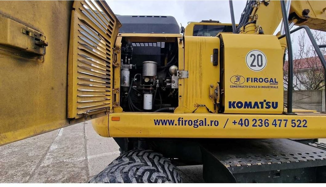 Komatsu PW148-8 Wheel Excavator