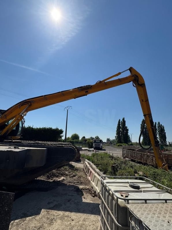 2008 JCB JS220LC Crawler Excavator