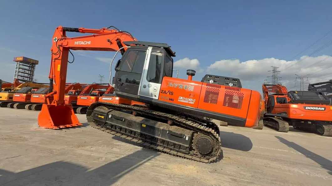 2022 Hitachi ZX350 Crawler Excavator