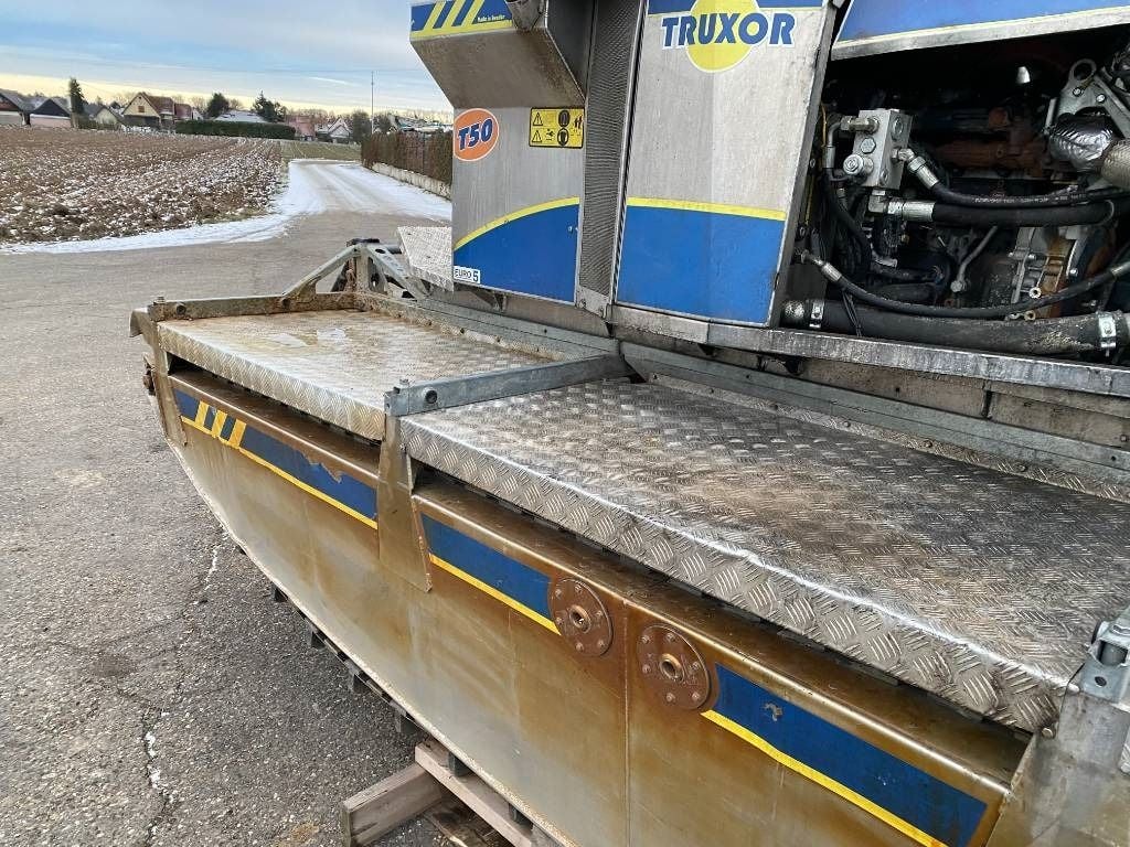 2022 Truxor T50 / EURO5 Amphibious Excavator
