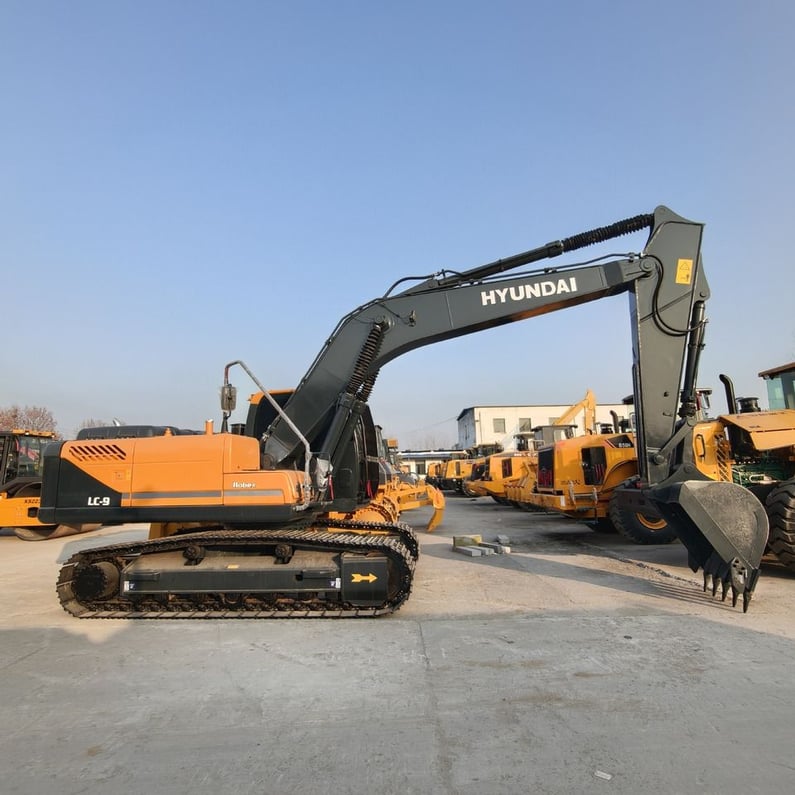 2024 Hyundai R220LC-9S Crawler Excavator