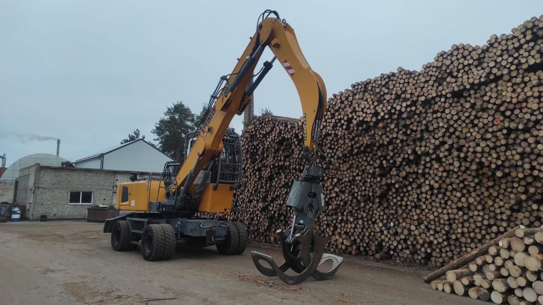 2015 Liebherr LH35 M Material Handler