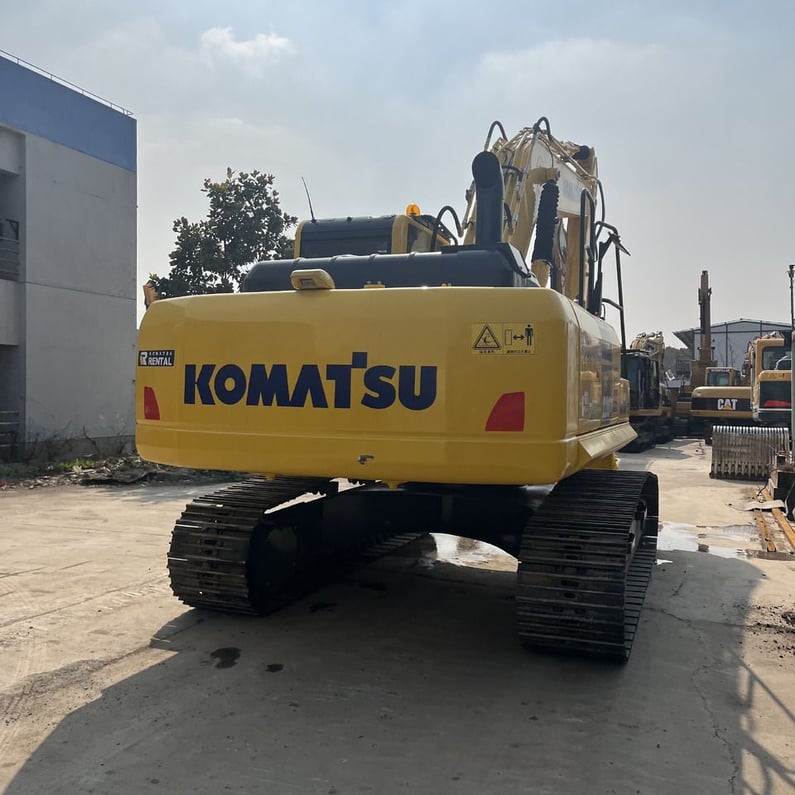 2023 Komatsu PC220-8 Crawler Excavator
