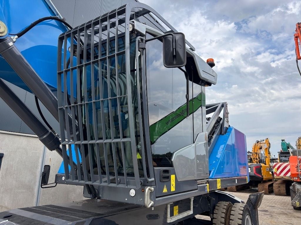 2022 Fuchs MHL350F Material Handler