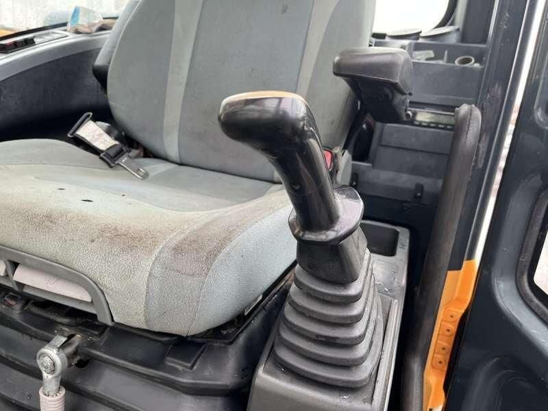 2010 Hyundai R140LC-9 Crawler Excavator