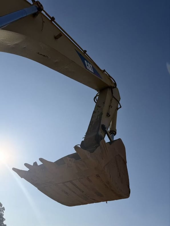 2023 Caterpillar 325B Crawler Excavator