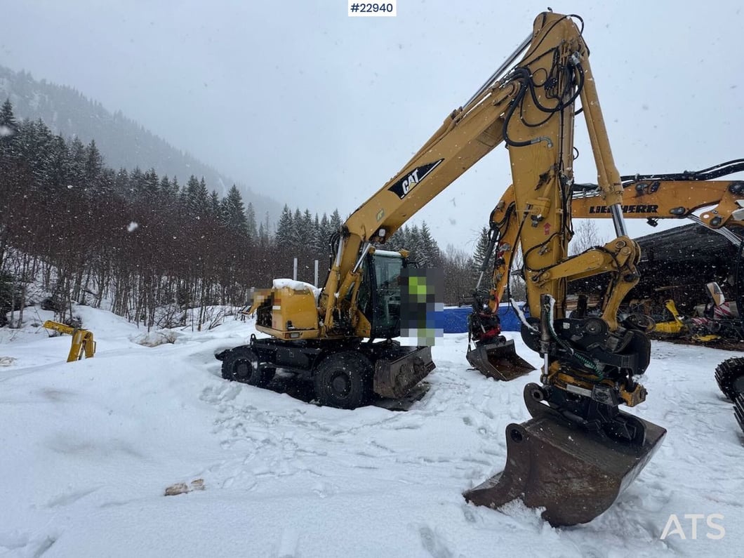2005 Caterpillar M313C Wheel Excavator