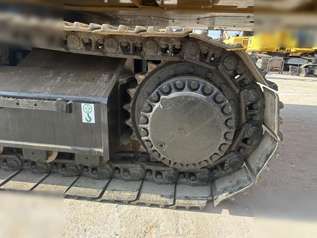 2022 Caterpillar 330D Crawler Excavator
