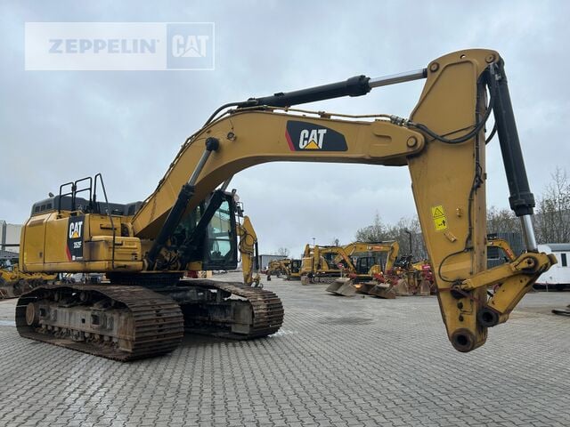 2019 Caterpillar 352F Crawler Excavator