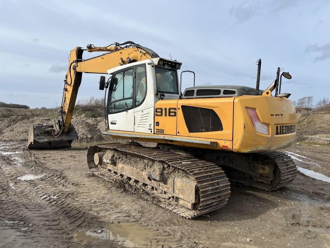 2012 Liebherr 916 Crawler Excavator
