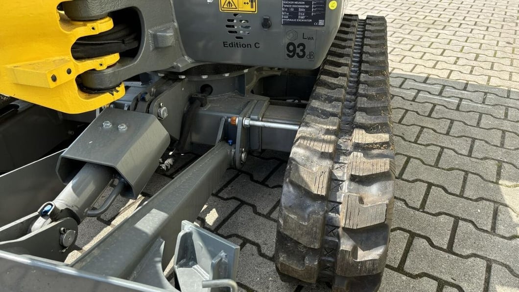 2023 Wacker Neuson ET18 Mini Excavator