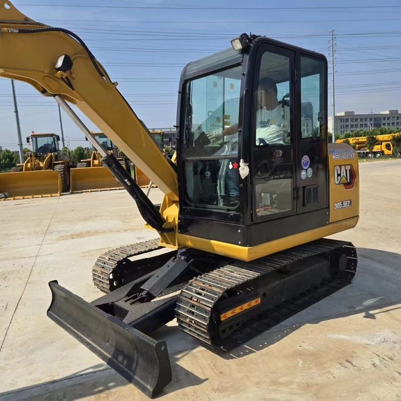 2022 Caterpillar 305.5E2 Mini Excavator
