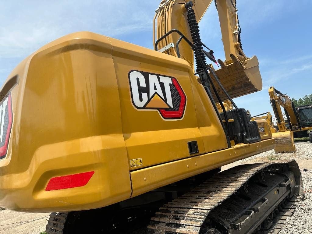 2025 Caterpillar 330 Crawler Excavator