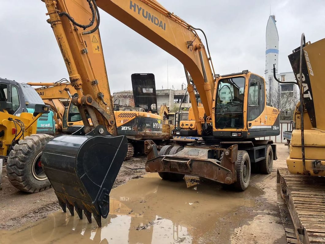 2019 Hyundai R210W-9 Wheel Excavator