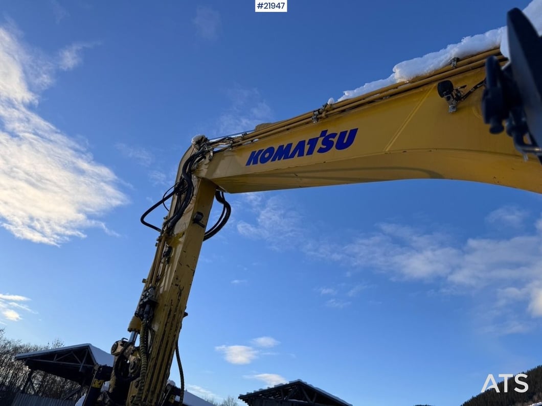 2022 Komatsu PC290LC-11 Crawler Excavator