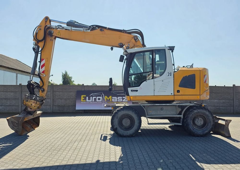 2014 Liebherr A918 COMPACT Wheel Excavator