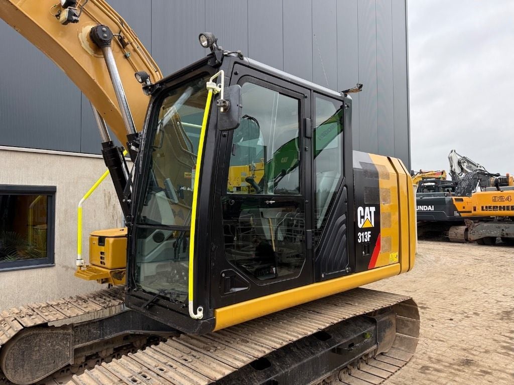 2019 Caterpillar 313FL Crawler Excavator